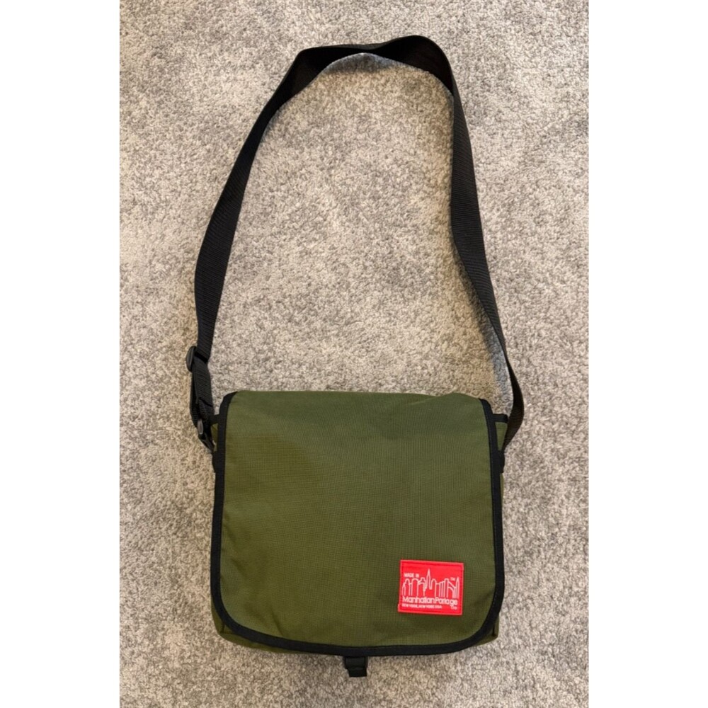 Manhattan Portage DJ Messenger Bag Small Olive Green Nylon Shoulder Crossbody